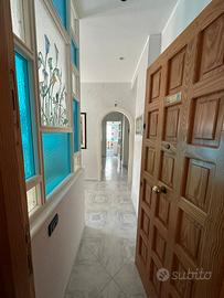 Ristrutturato 3 vani zona Arenella