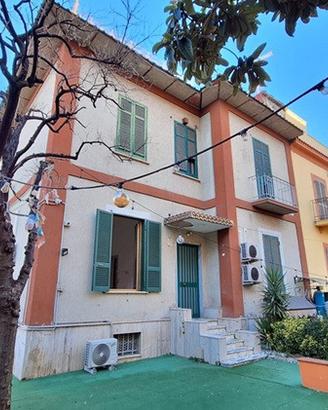 Villa - Via Filippo Maria Briganti