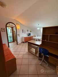 Mansarda pronta all'uso abitativo