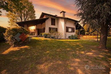 Villa bifamiliare Parabiago [Cod. rif 3332852VRG]