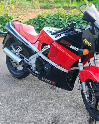 Kawasaki GPZ 600