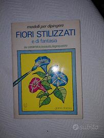 Fiori stilizzati e di fantasia