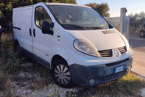 Renault Trafic 2.0tdci ISOTERMICO (MOTORE FUSO)
