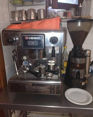 Macchina caffè professionale