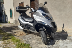 Piaggio MP3 250 i.e