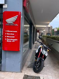 HONDA HORNET 750 2025