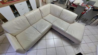 Divano Angolare in pelle