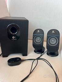 Logitech X-210 Sistema Audio 2.1 con Subwoofe