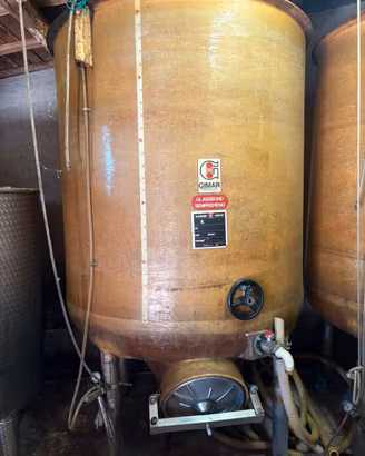 Botti in vetroresita 3 da 3000 lt