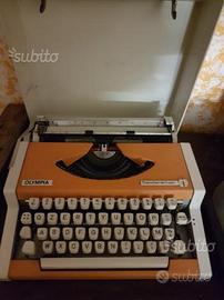 Macchina da scrivere