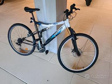 Mountain Bike bicicletta 26 ammortizzata TopBike