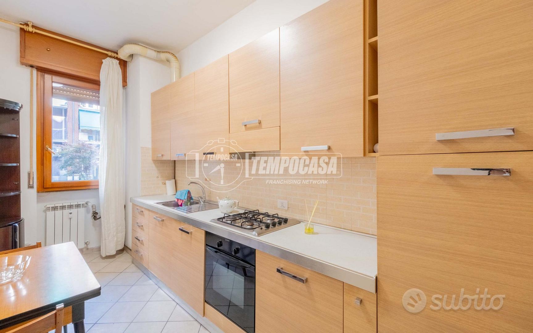 Apartment in Milano, Abbadesse, Municipio 2 - Altro
