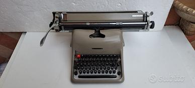 Macchina da scrivere Olivetti Lexikon 80 Vintage 1