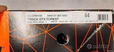 Scarponi da montagna/trekking