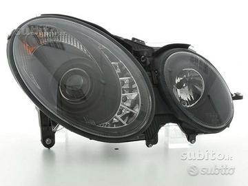 Fari anteriori mercedes classe e led w211 dayline