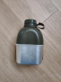 Borraccia militare con gavetta in alluminio