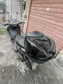 Vedesi Piaggio Beverly 200
