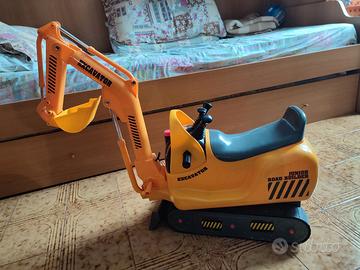 Escavatore Cavalcabile