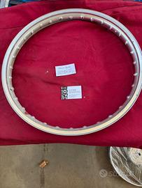 Cerchio akront bollino rosso