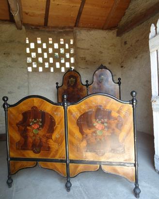 Letto antico in ferro