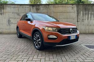 Volkswagen T-Roc 1.6 TDI 116 CV Business Plu