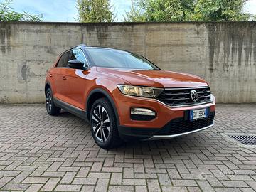 Volkswagen T-Roc 1.6 TDI 116 CV Business Plu