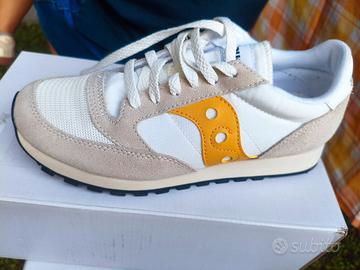 saucony jazz 40