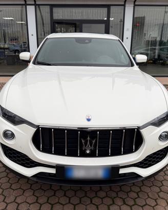 Maserati Levante V6 AWD Granlusso