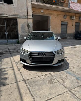 AUDI A3 1.5 TFSI