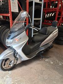 Suzuki Burgman 400
