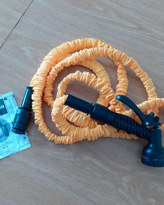 Tubo flessibile per giardino