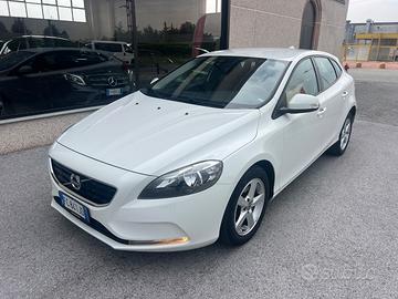 VOLVO V40 D2 eco Momentum SOLO KM.90000