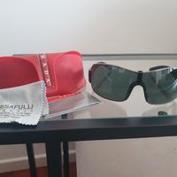 occhiali da sole Prada