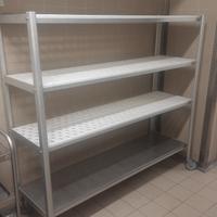 carrello a 4 ripiani con ruote