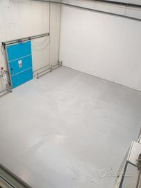 Capannone deposito surgelati