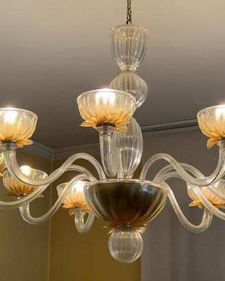 classico e moderno lampadario di Murano