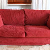 divano marca DEMA tre posti