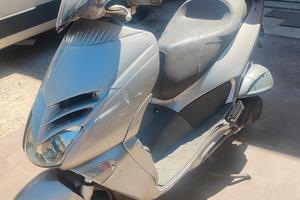 scooter Aprilia 250 del 2007