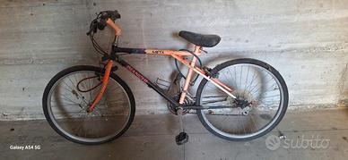bicicletta Bianchi ragazzo mis.26 arancio