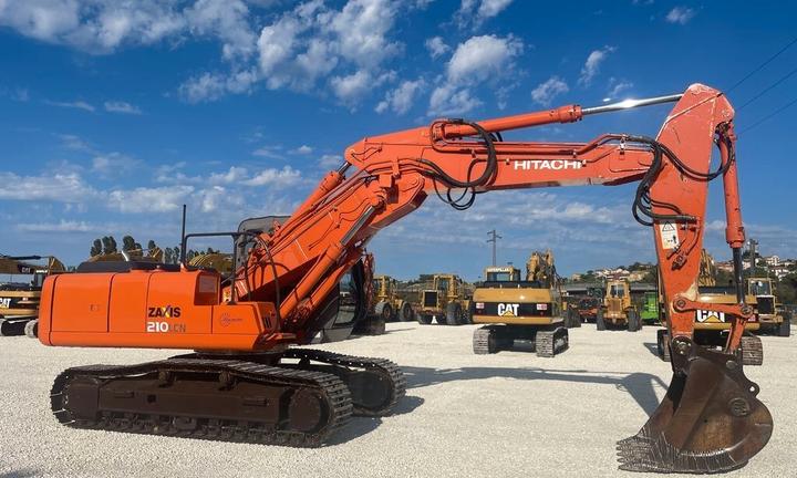 Escavatore cingolato - HITACHI ZX 210 N