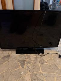 Televisore Hitachi - buone condizioni 32 pollici