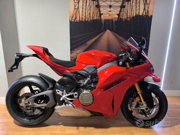 Ducati Panigale V4 S
