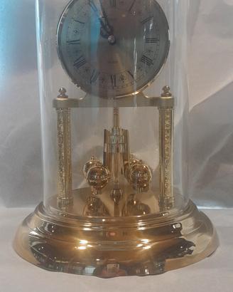 Orologio da tavolo a torsione occasion. 