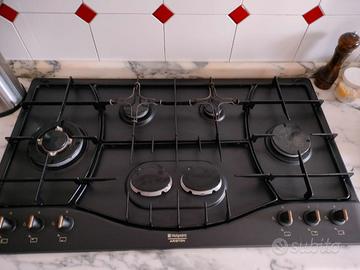 Piano cottura Ariston