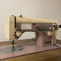 Macchina da cucire Necchi