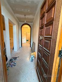 Casa semidipendente con giardino ristrutturata