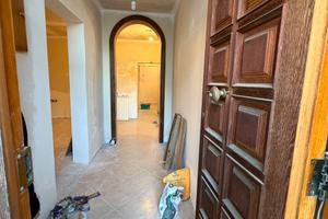 Casa semidipendente con giardino ristrutturata