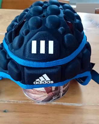 pantaloncini e caschettobda rugby