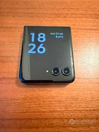 Motorola Razr 50 Ultra 512gb  set cover