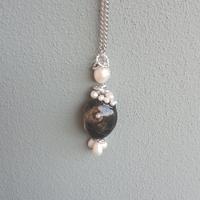 Collana mare con perle e conchiglie